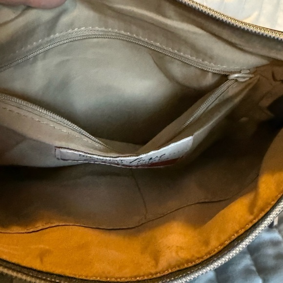 Relic Dark Blue Crossbody Bag - Picture 6 of 9